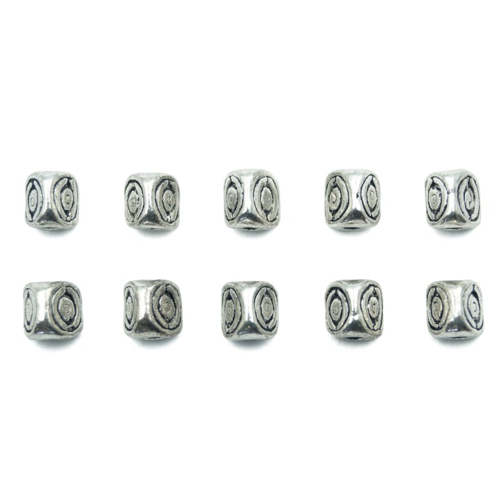 Triangulo con figuras 5x5mm de pewter para collar pulsera y aretes