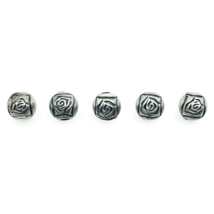 Flor 11mm de plastico para collar pulsera y aretes