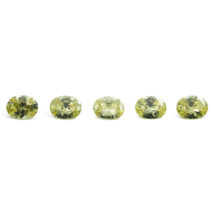 Zirconia de 6x4mm Forma oval Empaque de 100pz