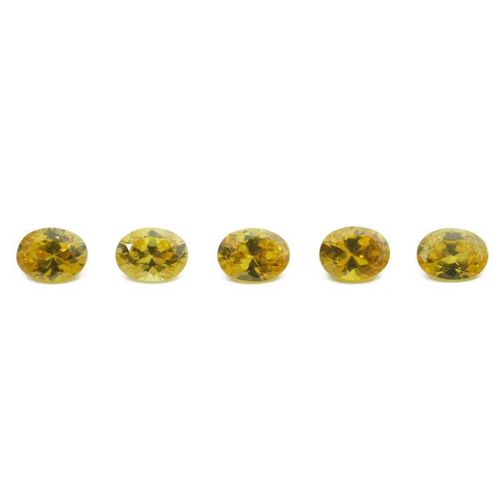 Zirconia de 12x10mm Forma oval Empaque de 50pz