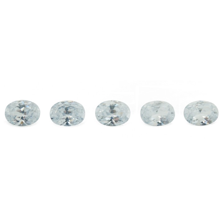 Zirconia de 14x12mm Forma oval Empaque de 50pz