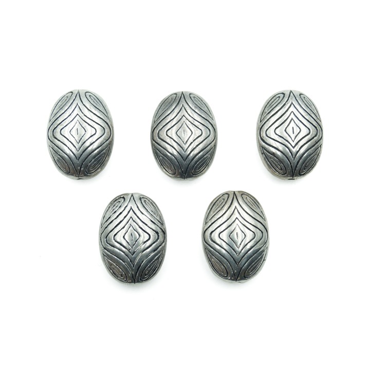Oval grabado 25x18mm de plastico para collar pulsera y aretes