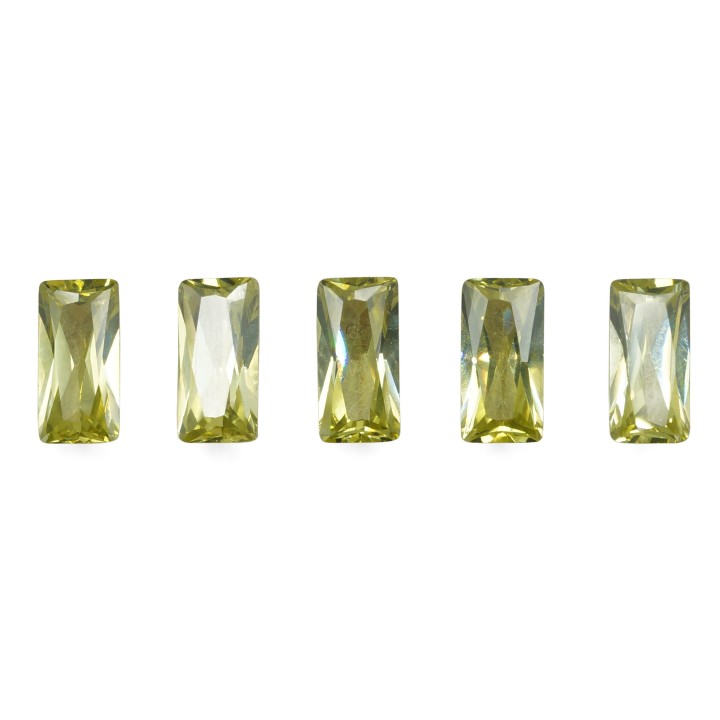 Zirconia 14.5x7mm baguet
