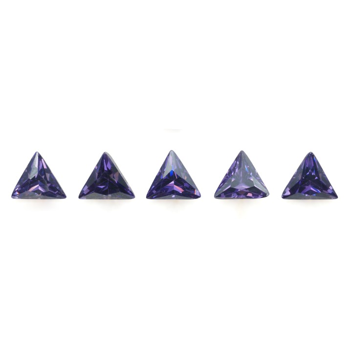 Zirconia 5X5mm trianuglo