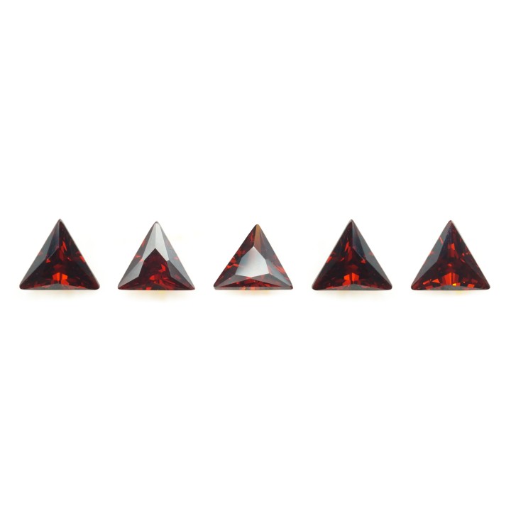 Zirconia 6X6mm triangolo