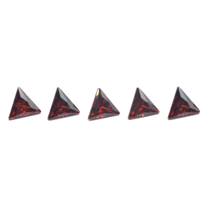 Zirconia 6X6mm triangolo