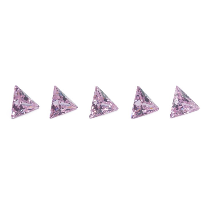 Zirconia 7X7mm triangulo